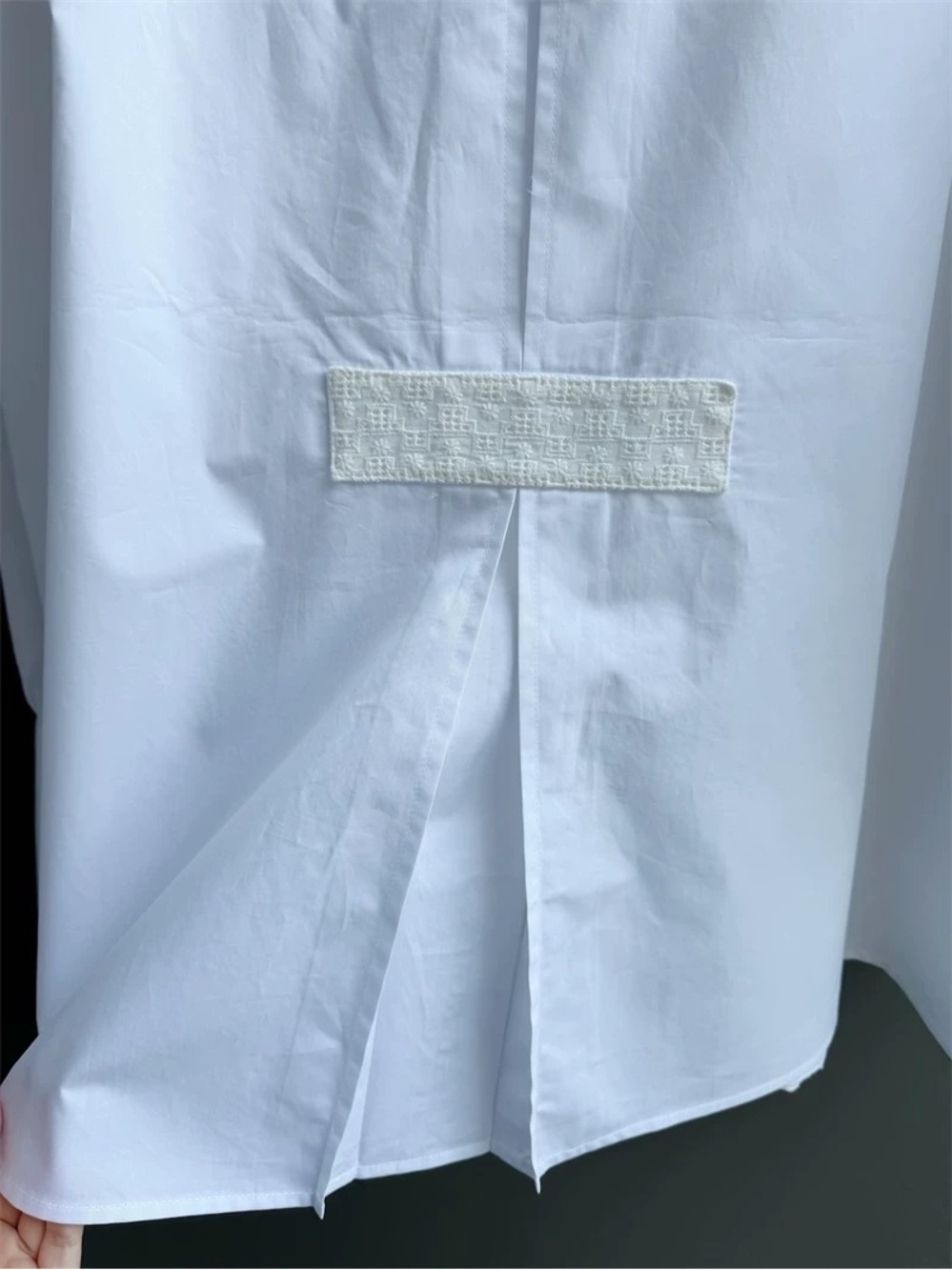 NWOT Helsa White Eyelet Long Sleeve Cotton Shirt, Size XXS/XS/S - Picture 14 of 16